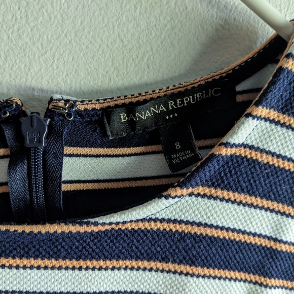 Banana Republic Dress - Picture 2 of 2